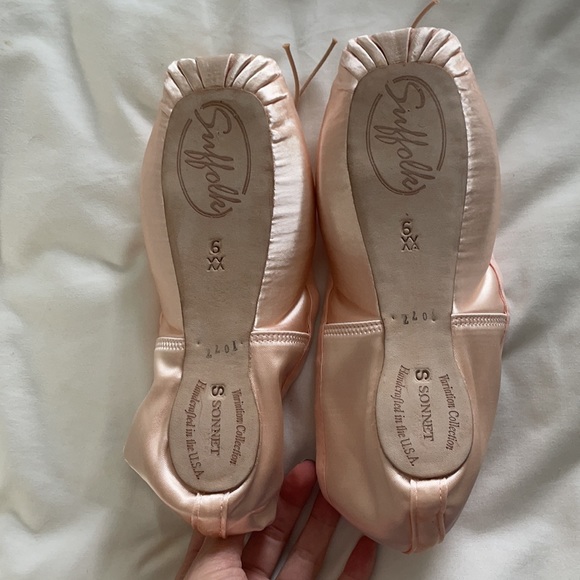 Suffolk Sonnet 6XX - Picture 3 of 4